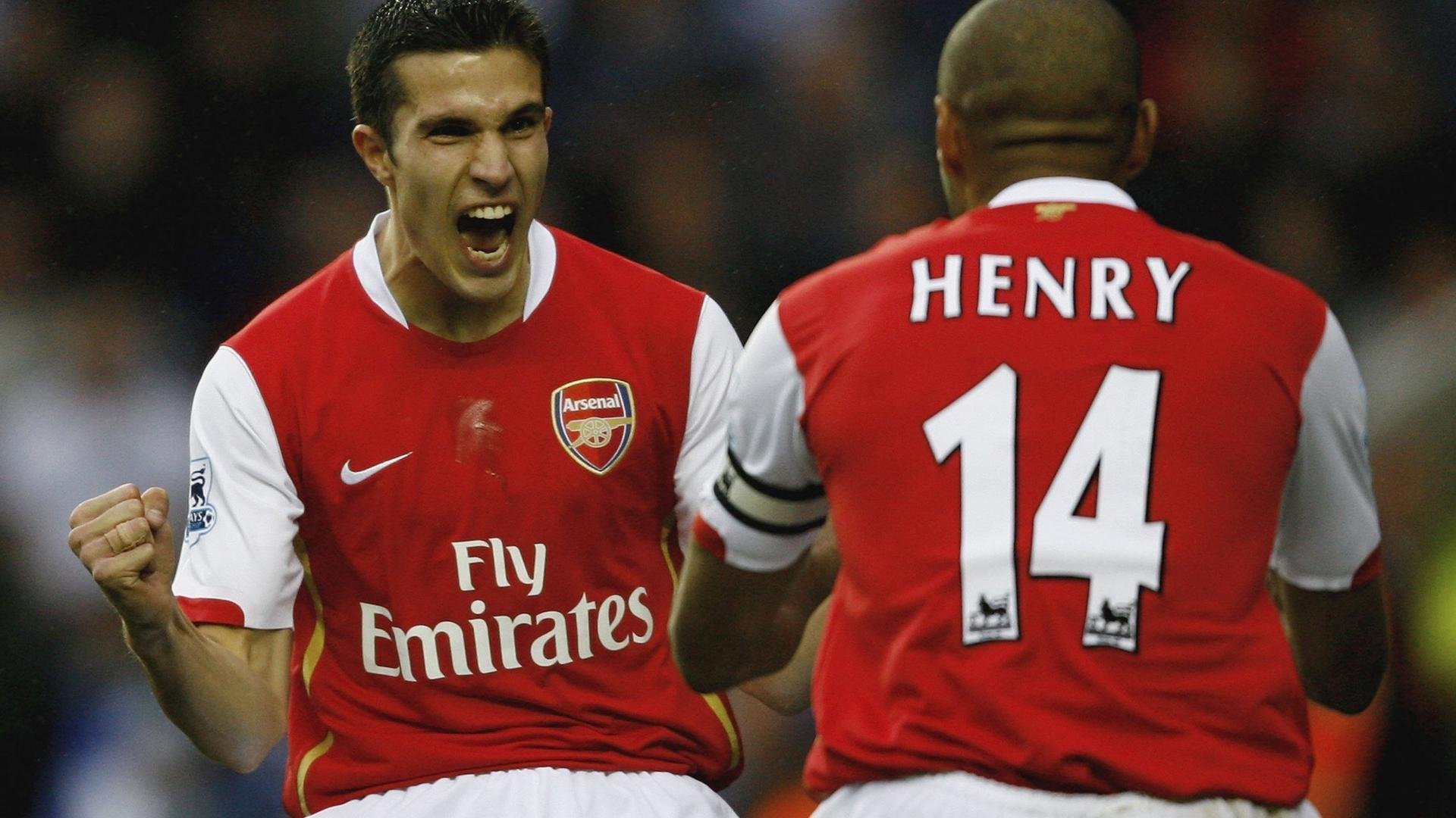 高校学生体育锻炼自我效能感影响因素研究，简述体育活动中的自我效能感