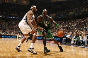 乐鱼体育App-CBA赛场再度上演中国力量，cba比赛2021